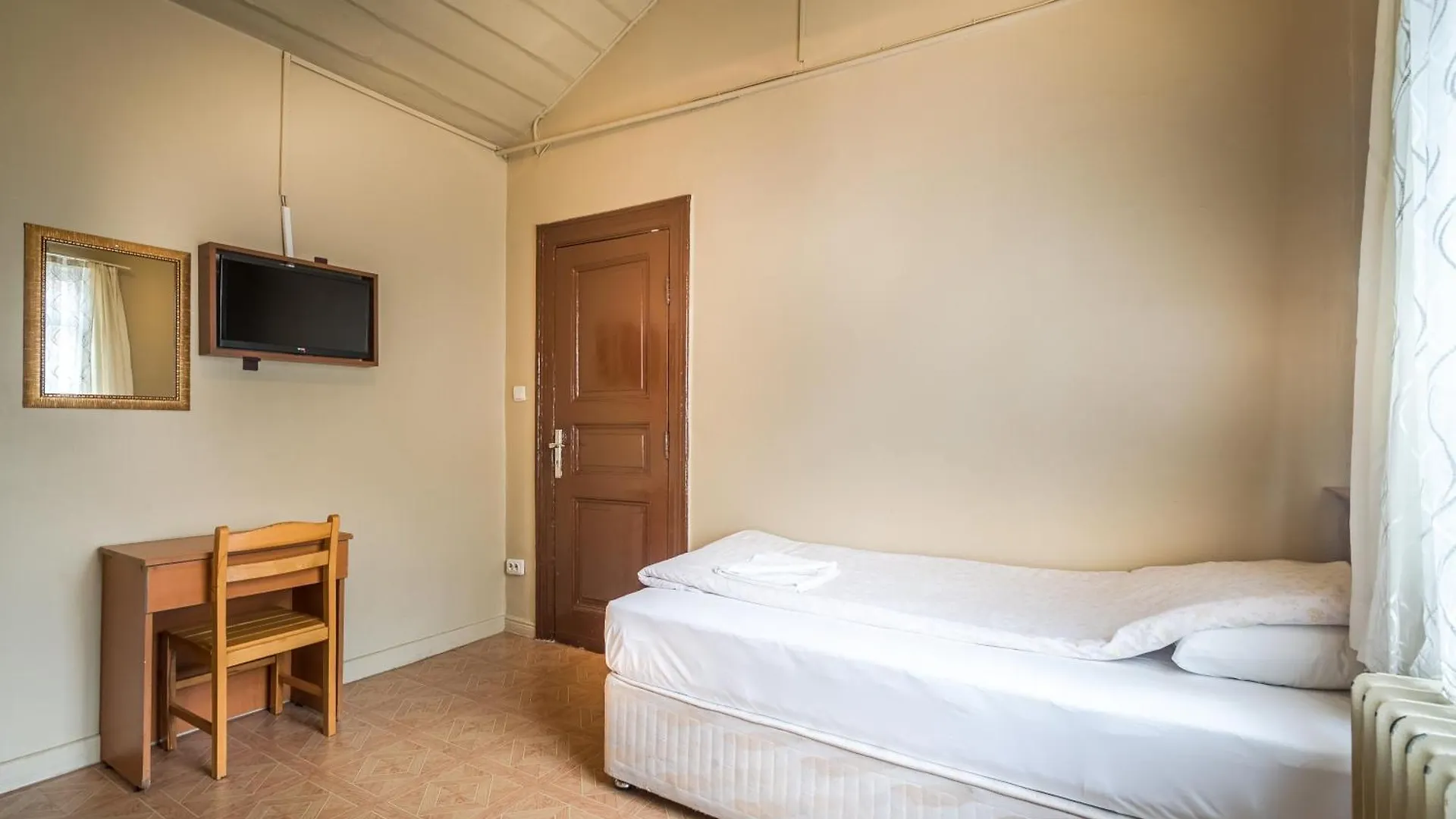 Yeni Hotel Istanbul